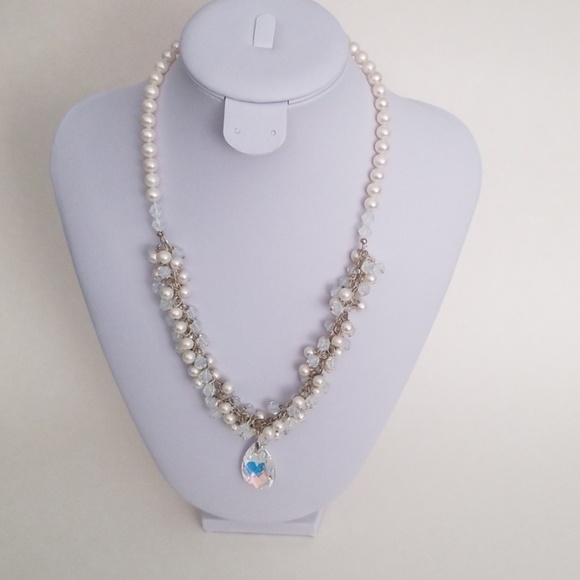 Jewelry - Genuine Pearls and Swarovski necklace